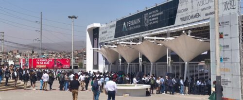 La PUCP en PERUMIN: compromiso por una minería sostenible